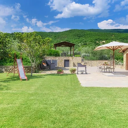 Vinciluna 4, Emma Кортона