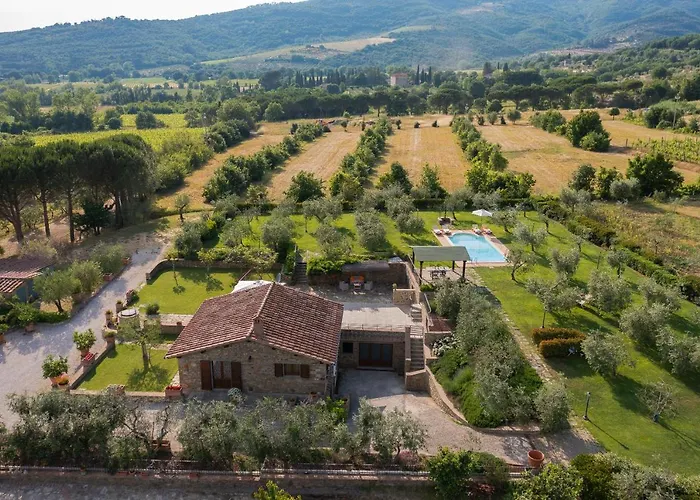 Vinciluna 4, Emma Villa Cortona